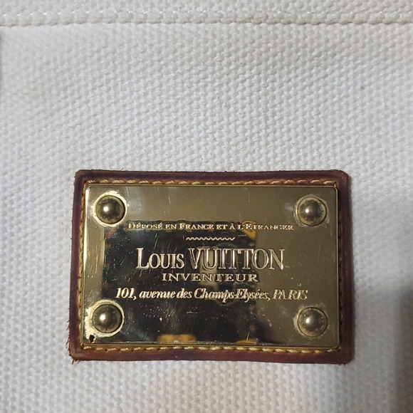 Authentic Louis Vuitton Antigua Cabas GM - Picture 3 of 17
